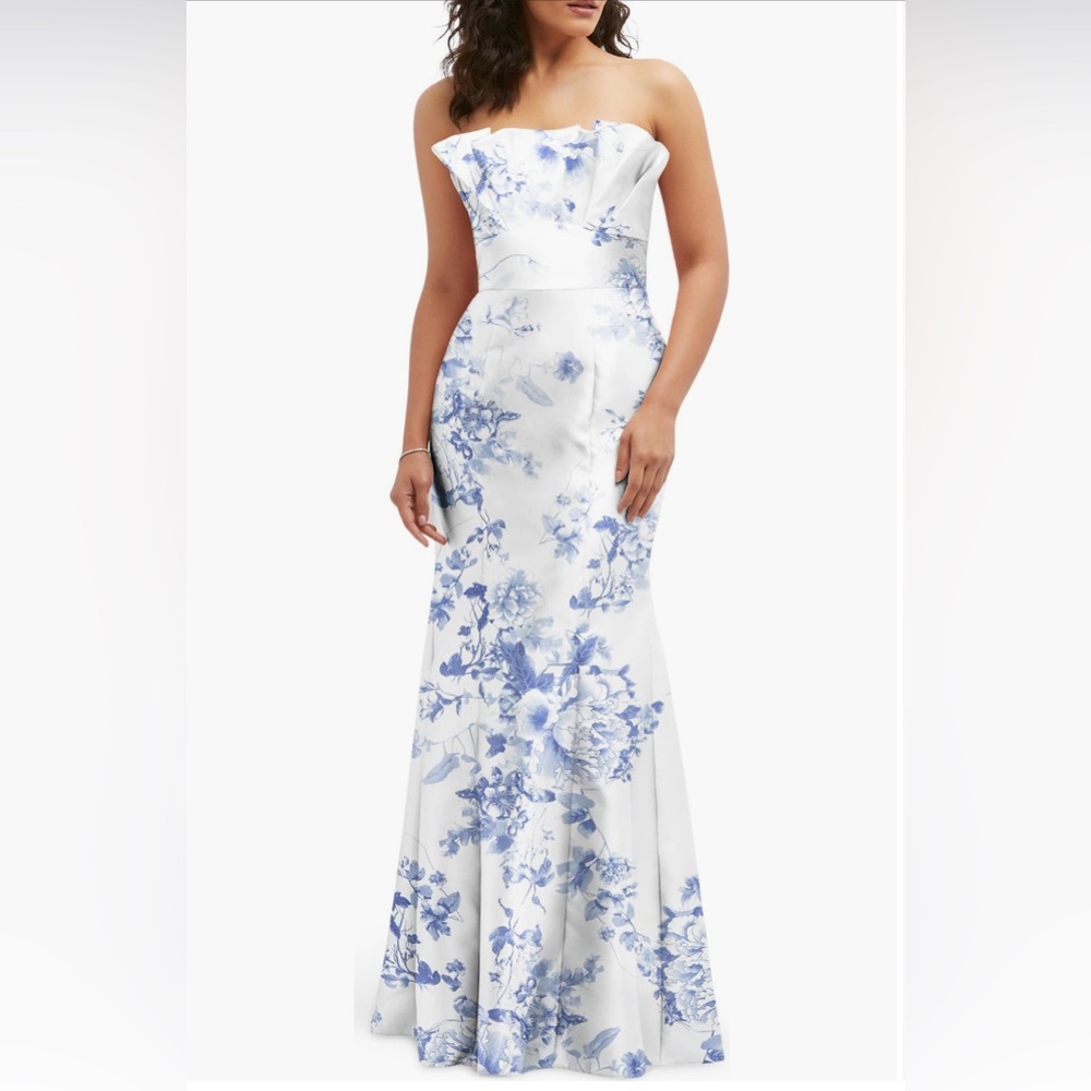 ALFRED SUNG Elegant White Garment